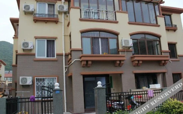 Yuanju Xiajia Hotel