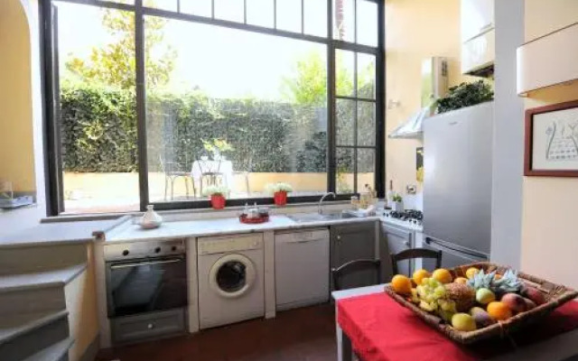 White Suite Santo Spirito