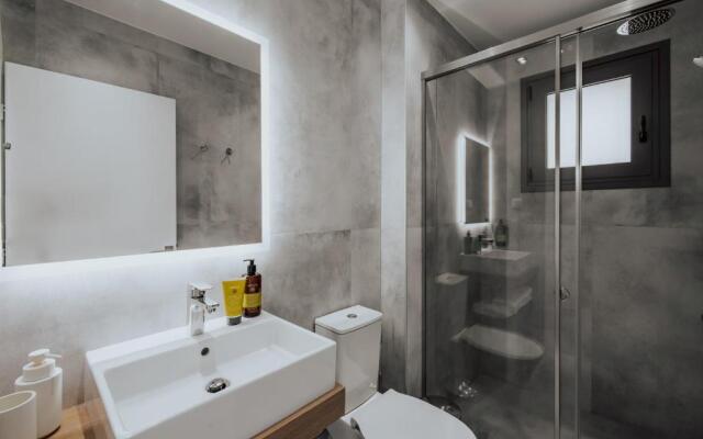 Luxury 2S Villa Alpha With Private Pool