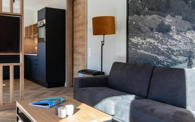 Spacious apartment with sauna, ski area at 600 m.