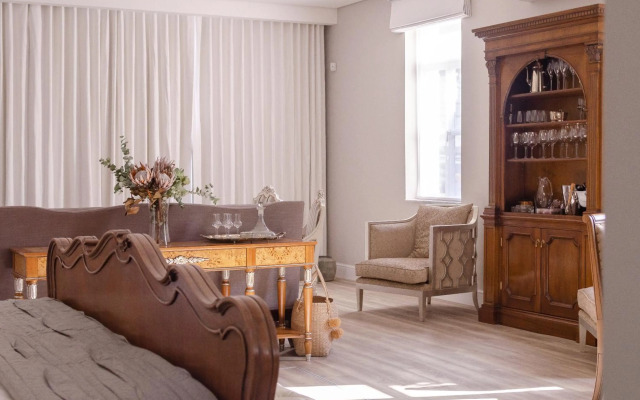 Private Penthouse Suite