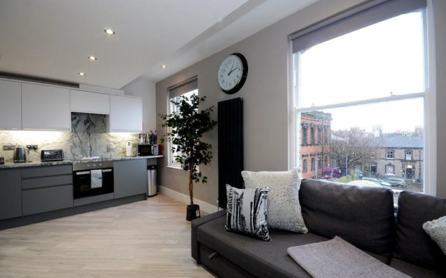 Priory Street Apartment 4