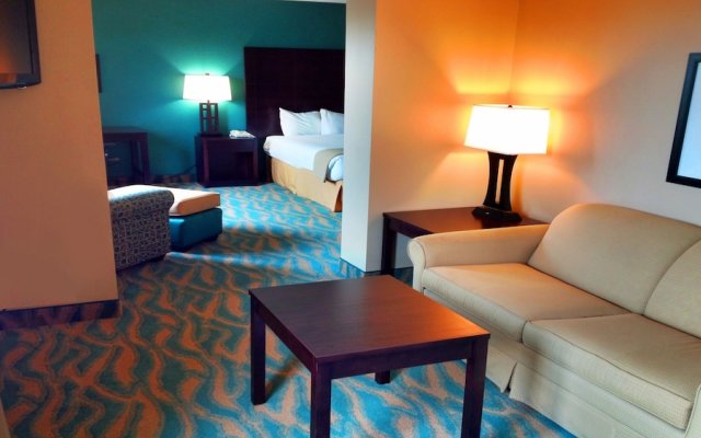 Holiday Inn Express Hotel & Suites Bluffton @ Hilton Head Area