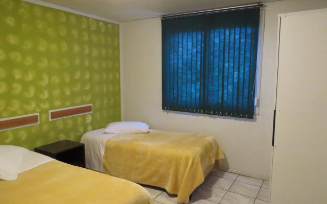 City Hotel