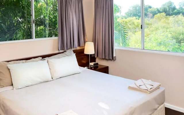 Cable Beachside Villas