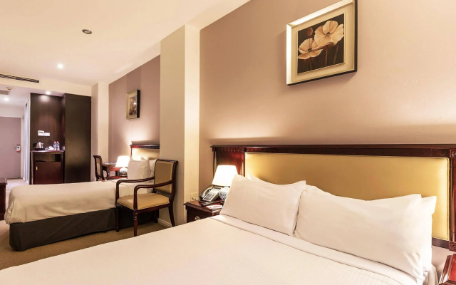The Clarence Hotel Sydney