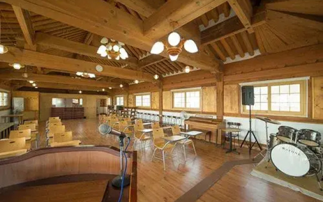 Ganghwa Mani Sung Pension