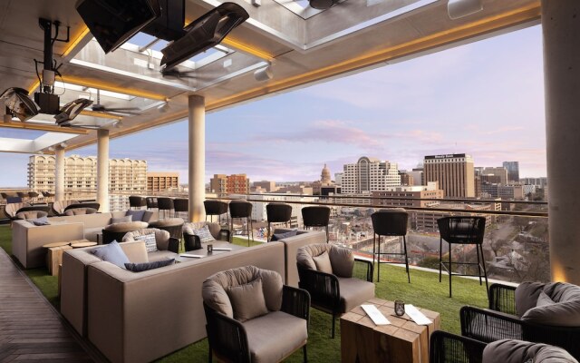 AC Hotel Austin-University
