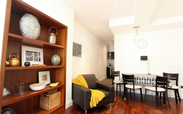 Park Row Apartments By Bridgest