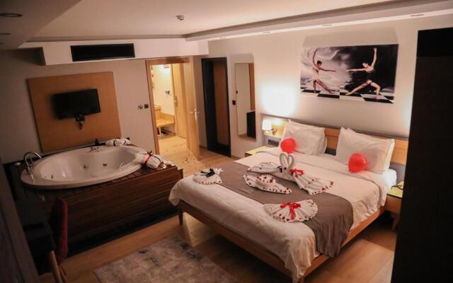 Şehrar Suit Hotel