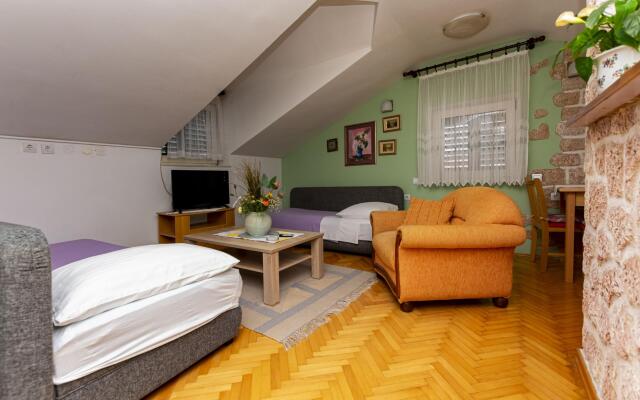 Apartment Ivanka in Omis