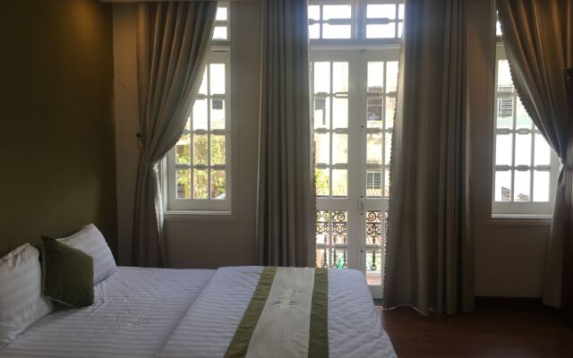 Phuong Quang Hotel