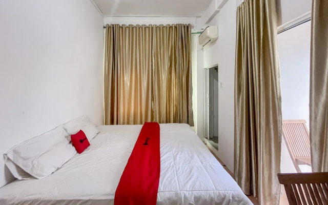 RedDoorz @ Kanaka Hostel Tanjung Pinang – Guest Rooms – Tanjung Pinang