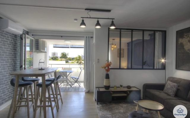 T2 Black and Wood - 45m2- 5min du centre