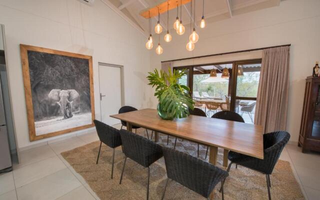 Bushwillow Private Villa