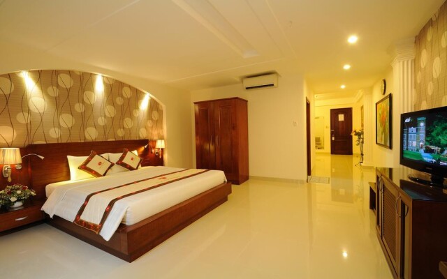 Cochin Zen Hotel