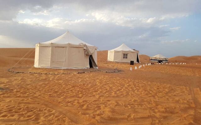 Al Sarmadi Desert Night Camp