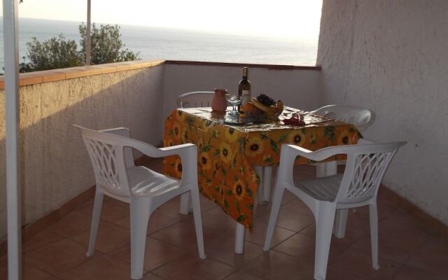 Villaggio Camping Costa del Mito