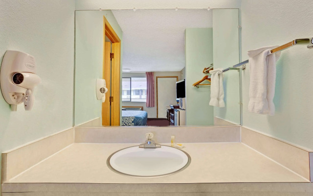 Days Inn Seattle South Tukwila