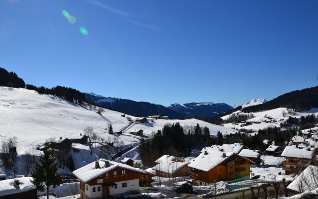 Le Cortinaire - ARAVIS Holidays