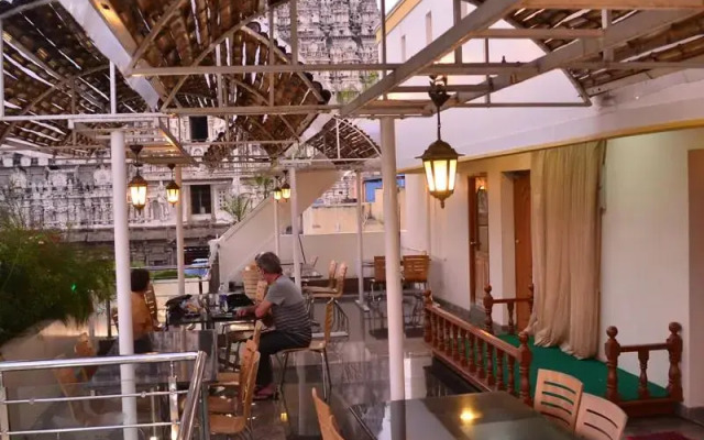 Sri Sarvesha JS Palace