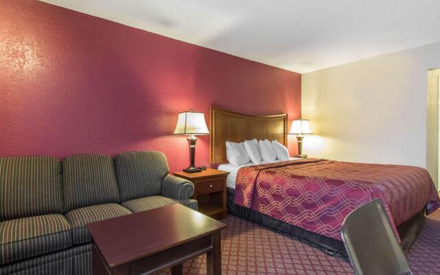 Baymont Inn and Suites Joplin