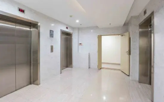 Dalian south China Plaza Hotel apartment