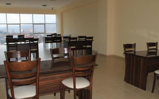 Ustundag Otel
