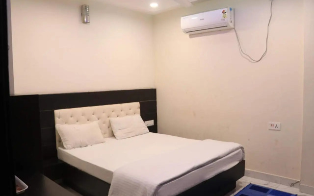 Hotel Raghuveer Residency