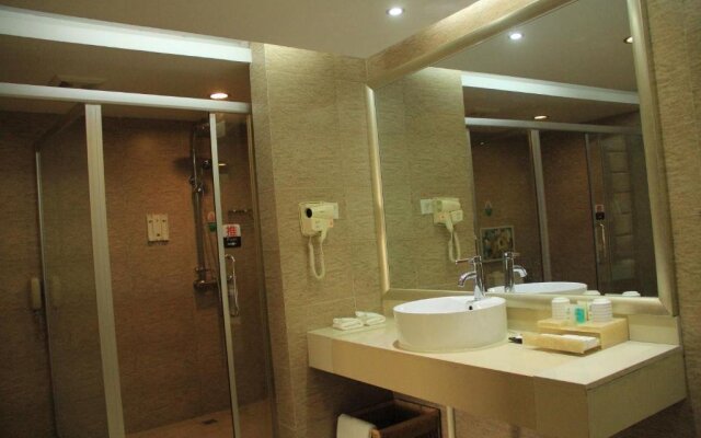 Sunland Hotel
