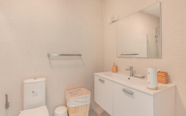 Playa Bonita Nautical Apartment at Lake View