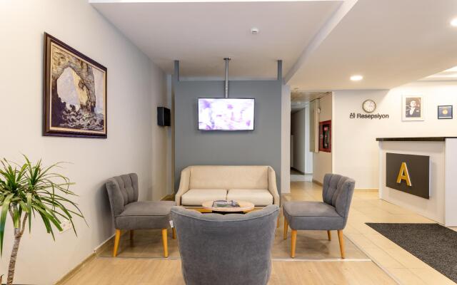 A Hotels & Suites