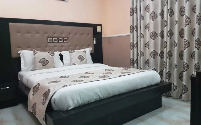 Atlantic Palms Suites