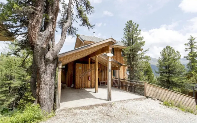 Quiet Chalet in Turracherhöhe with Sauna & Indoor Hot Tub