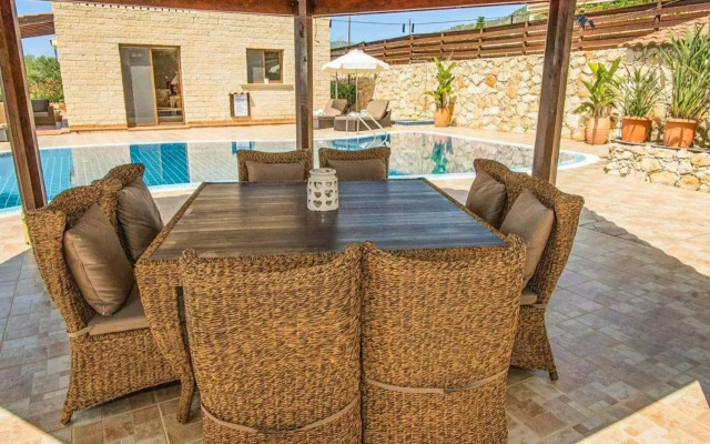 Villa Nikos Argaka