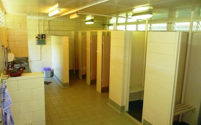 Christmas Creek Cafe & Cabins