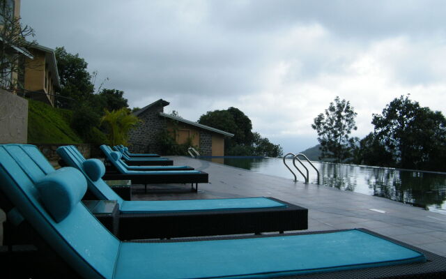 Poetree Thekkady Hotel