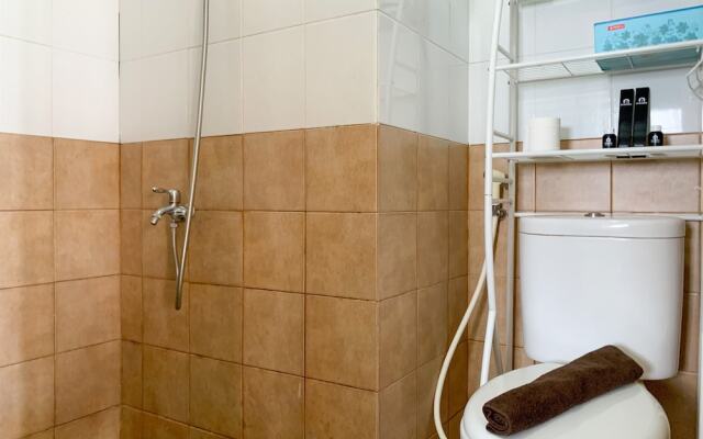 Modern Look And Comfortable 2Br Green Pramuka City Apartment