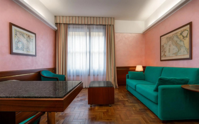 Crivi's Hotel