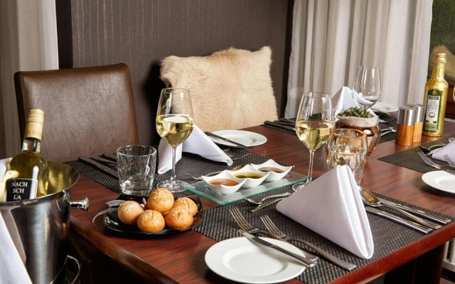 Schröder Hotel and Restaurant