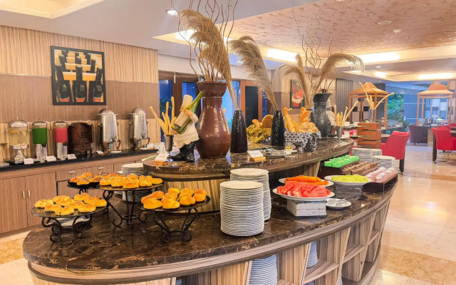 Dwangsa Hotel Solo
