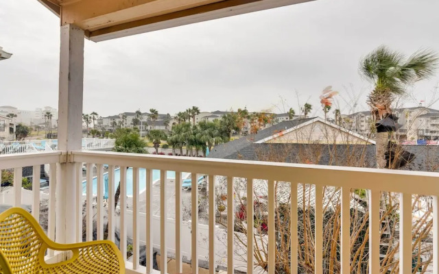 Balcony & Community Pool Deck: Condo in Galveston