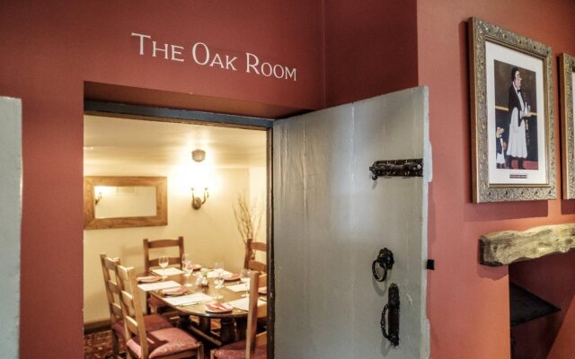 Red Lion Hotel, Hillingdon