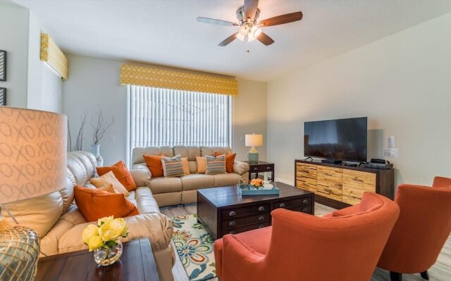 5440 Solterra Circle