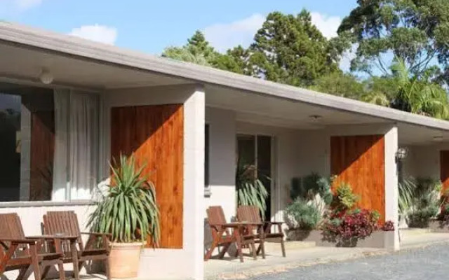 Orchard Motel
