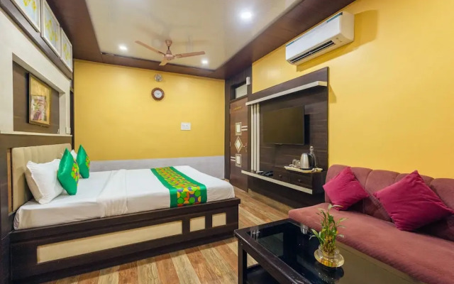 Treebo Saumendra Residency