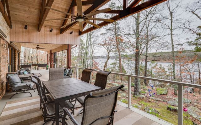 Greers Ferry Lake Vacation Rental w/ Porch & View!