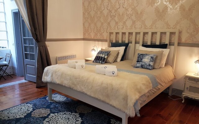 Estrela Charming Rooms by Host-Point