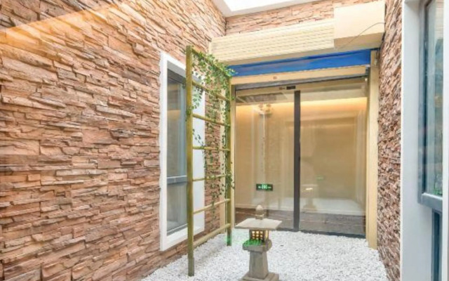 Hanting Premium (Nanjing West Wan'an Road Branch)