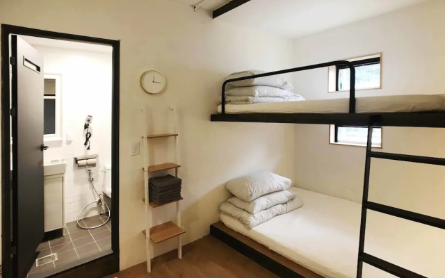 Seoul Cube Itaewon - Hostel